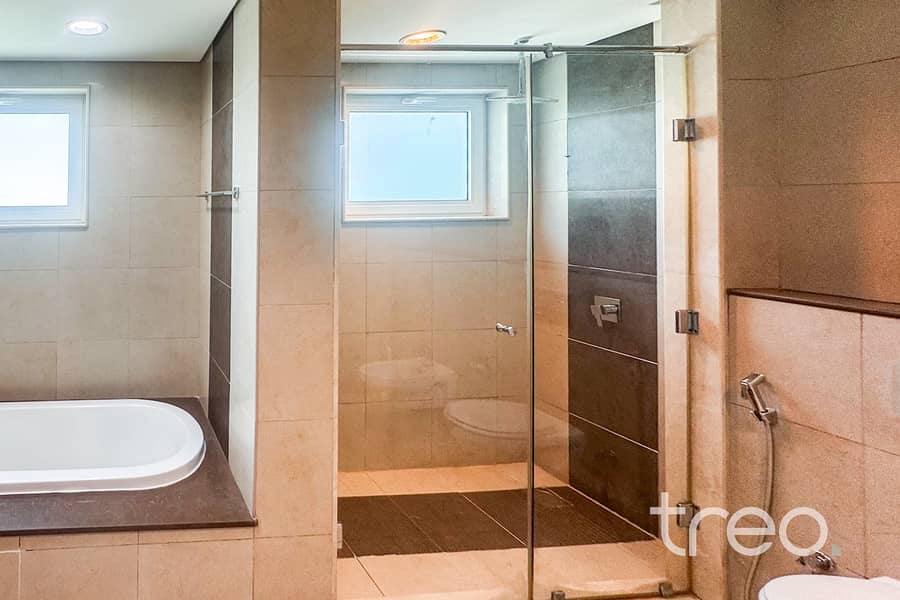 Upgraded | Corner Plot | Landscaped - Image 9