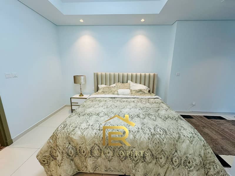 BURJ VIEW /LARGE LAYOUT /FULLY FURNISHED /NEXT TO METRO /DUBAI MALL - Image 8