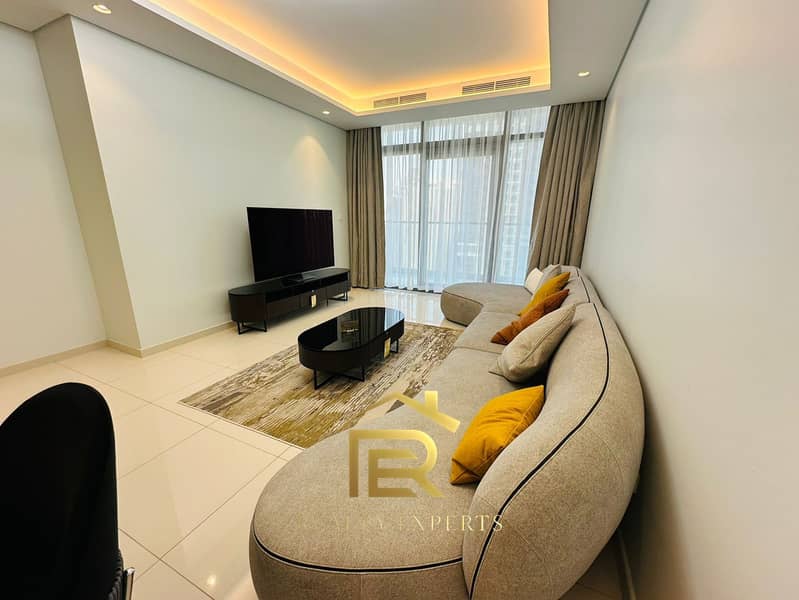 BURJ VIEW /LARGE LAYOUT /FULLY FURNISHED /NEXT TO METRO /DUBAI MALL - Image 17