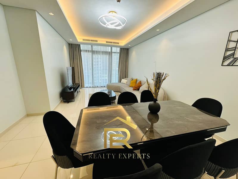 BURJ VIEW /LARGE LAYOUT /FULLY FURNISHED /NEXT TO METRO /DUBAI MALL - Image 21