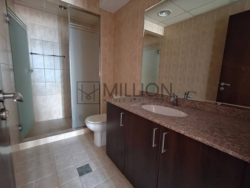 2BR Apartment with Skyline View | For Sale - Image 10