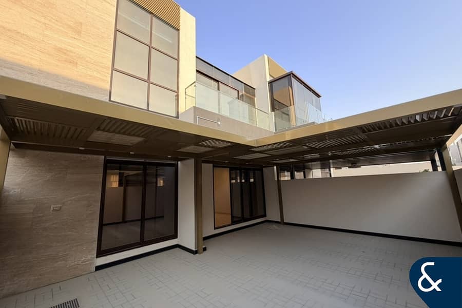 Elie Saab | Vacant on Transfer | 4 Bed + Maid Elie Saab | Vacant on Transfer | 4 Bed + Maid