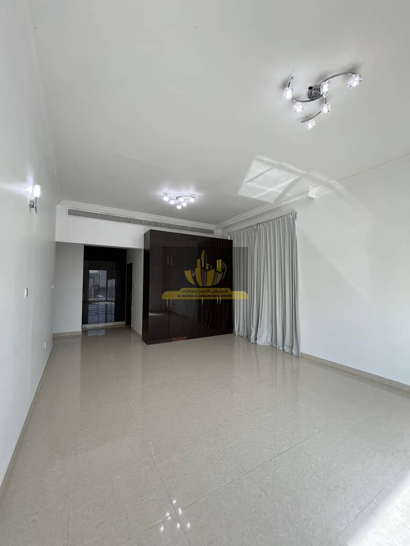 Villa for rent in warqaaa 8 rooms + maid