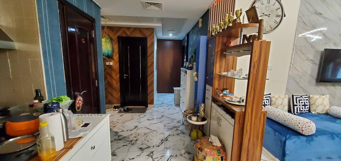 Vacant Upgraded investor Deal with Balcony