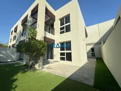 Malibu 3BR Villa + Study+ Maid Room