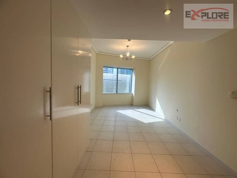 Burj Khalifa View:Near Metro:Spacious:Laundry Room:Gym,Pool - Image 13