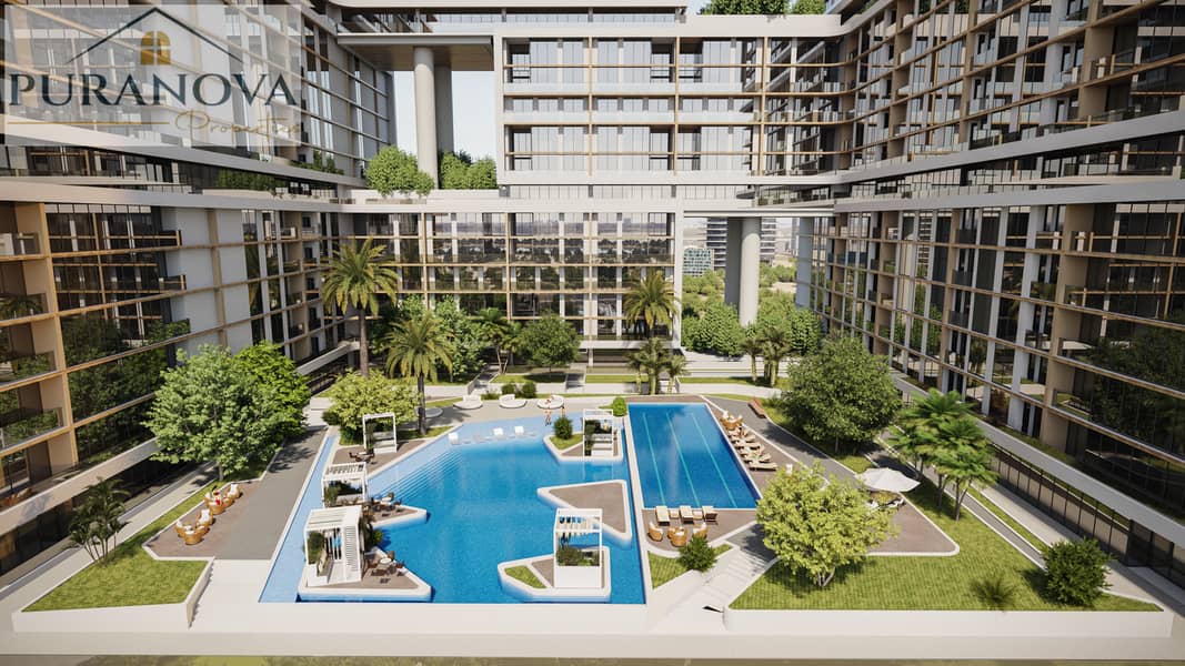 13 Courtyard shot. jpg