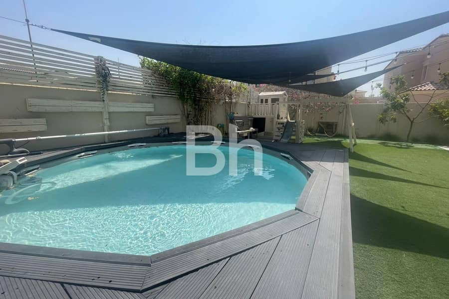 Large Plot | 4 Bds | Upgraded | Well Maintained