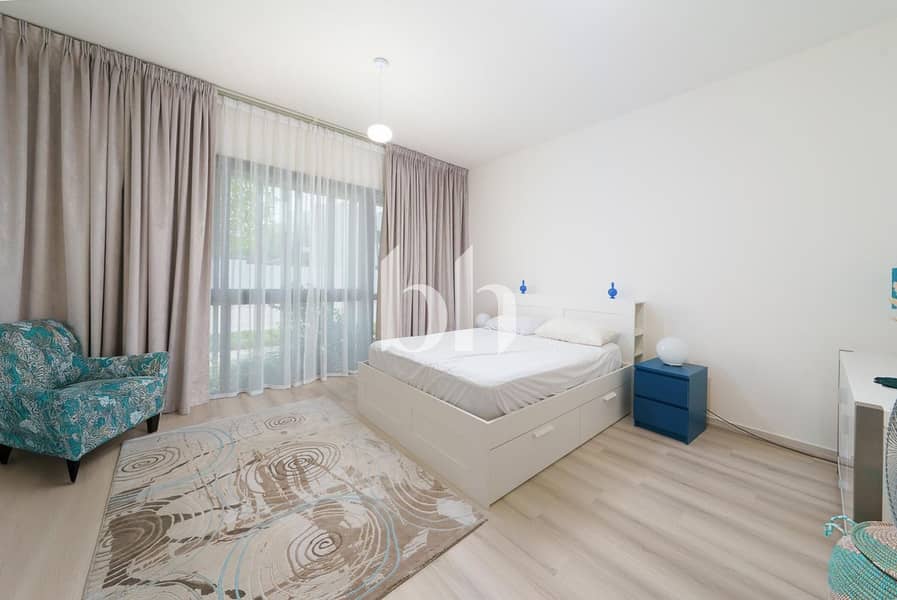 Fully Upgraded | Exclusive | Swimming Pool View - Image 10