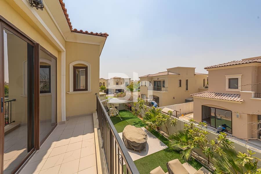 Large Plot | 4 Bds | Upgraded | Well Maintained - Image 9