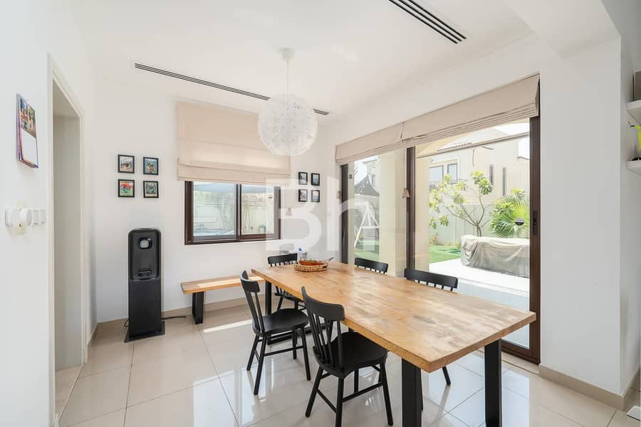 Large Plot | 4 Bds | Upgraded | Well Maintained - Image 18