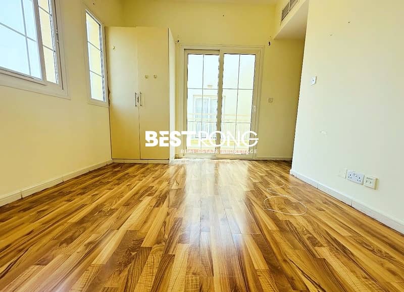 2 Bedrooms | The Springs | Vacant on 31-Dec-2025 - Image 7