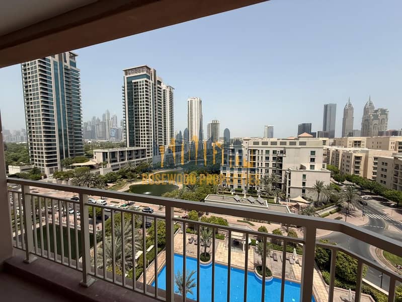 WELL MAINTAINED | POOL AND LAKE VIEW | VACANT - Image 18