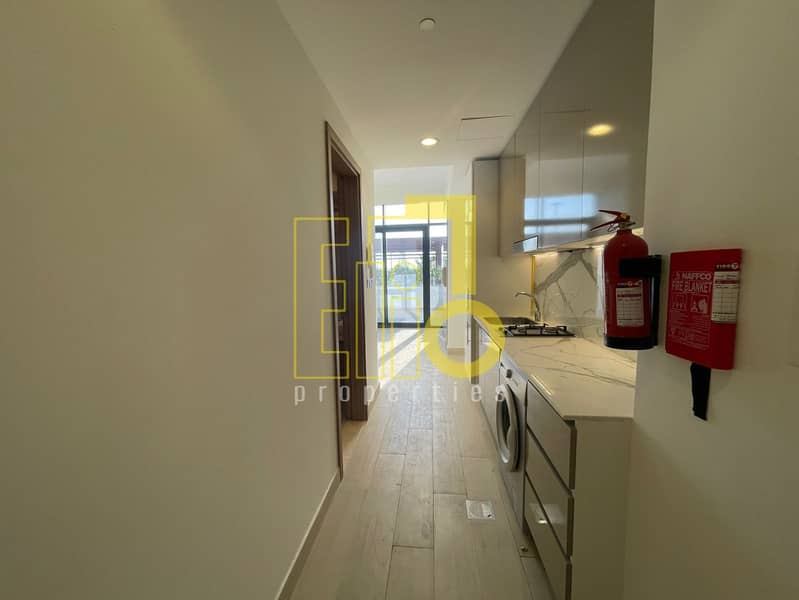 CHILLER FREE | BIG BALCONY | LOW FLOOR | 1 CHEQUE