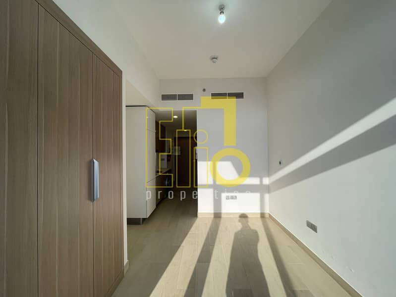 CHILLER FREE | BIG BALCONY | LOW FLOOR | 1 CHEQUE