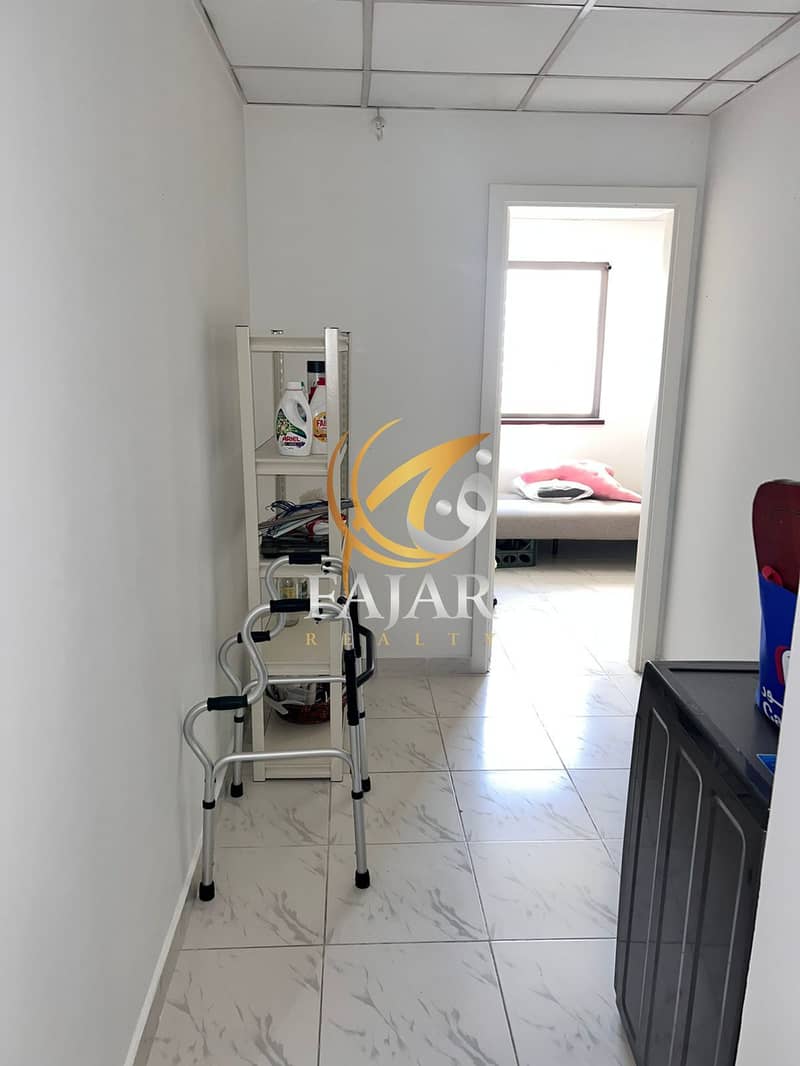 Upgraded Unit | Branded and Luxurious Furnitures - Image 13