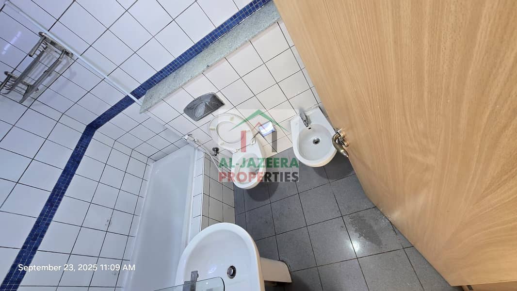 Large 2 BHK With Balcony || Chiller Free || Family Building || Near to Metro - Image 7