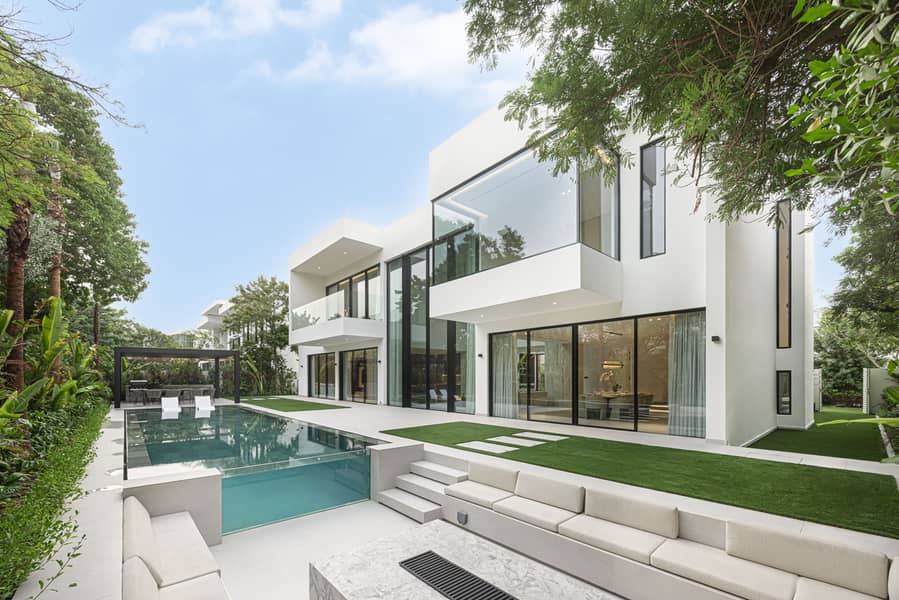 PARK VIEW | FULLY UPGRADED | LUXURY MEETS NATURE