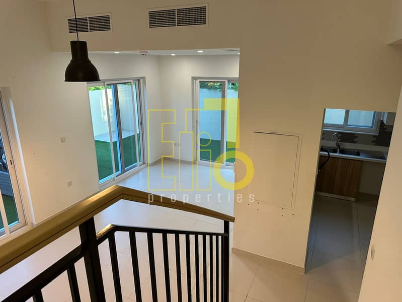 Single Row| Walkable to pool| Greeney view