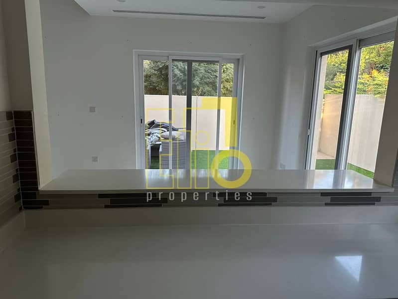 Single Row| Walkable to pool| Greeney view - Image 24