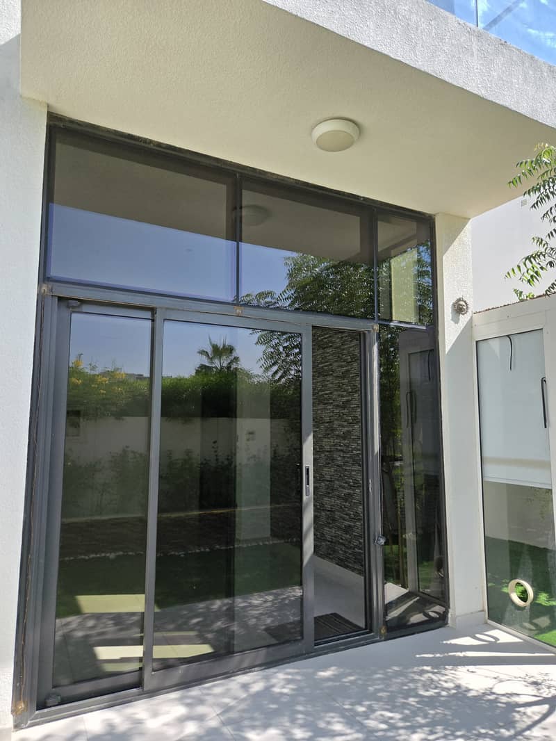 SINGLR-ROW 3BR Spacious VILLA, AMAZONIA - Image 10