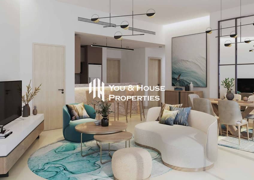 Luxurious Apartment | Beachfront living | Pool view