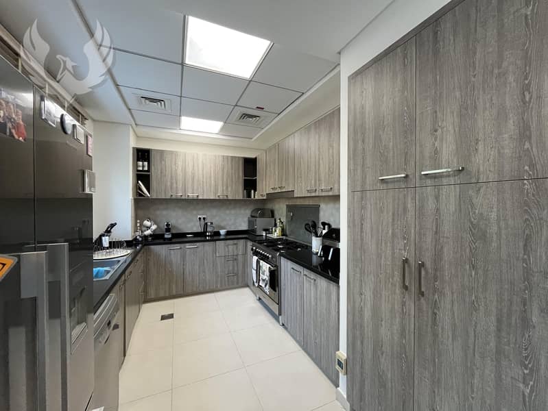 Unfurnished | Internal Facing | Modern |Landscaped