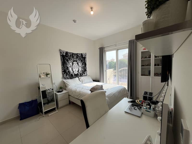 Unfurnished | Internal Facing | Modern |Landscaped - Image 18