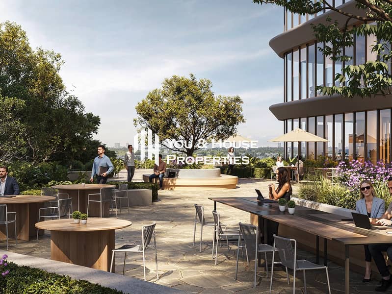 Luxurious Apartment | Beachfront living | Pool view - Image 7