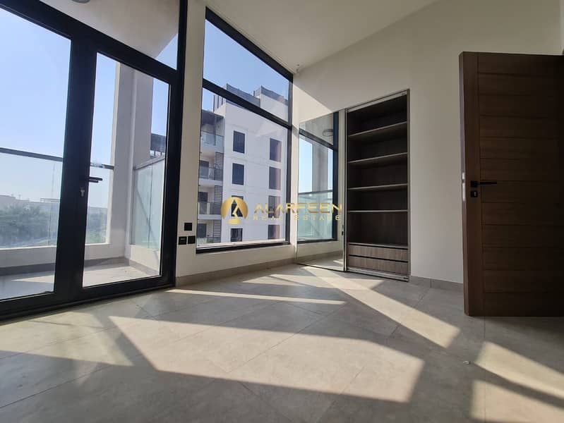 Exquisite 4BR Townhouse | Private Garden | Callnow - Image 15