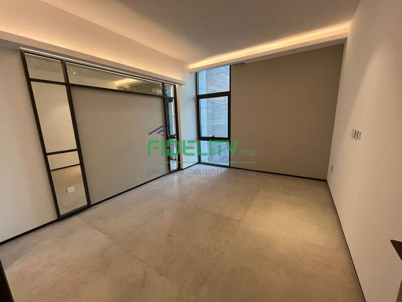 Unfurnished 1BR | No Commission | Modern Style | Available Beginning of December