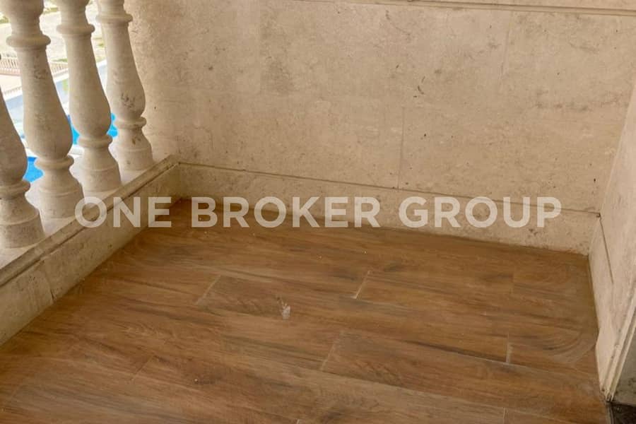 High Floor | Vacant On Transfer | Pool View - Image 12