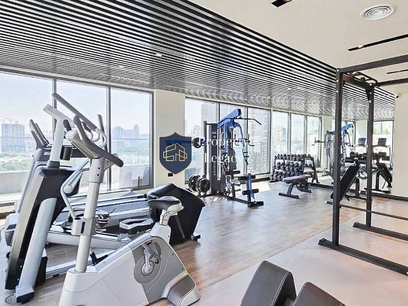 Fully Furnished | Exclusive | Prime Location - Image 9