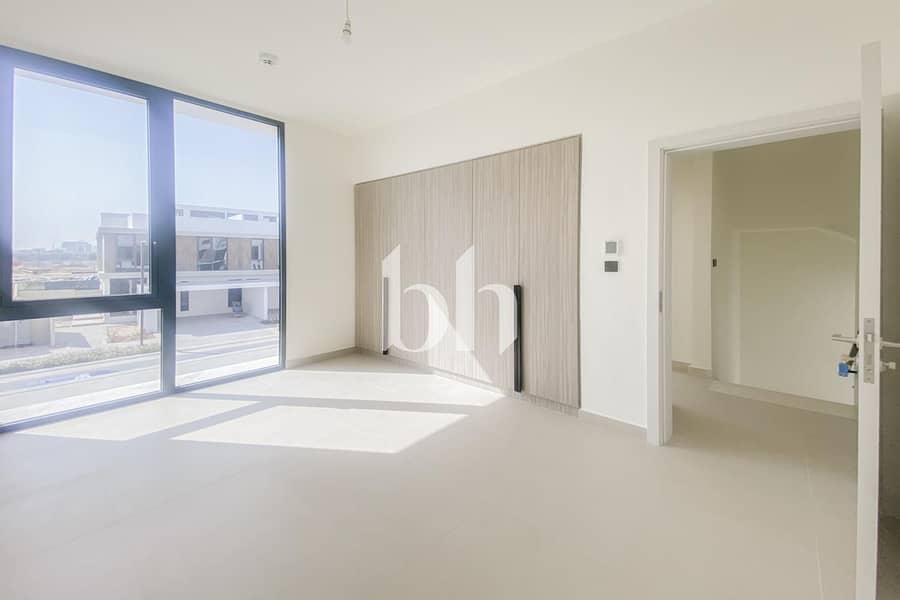 Vacant Soon | Prime Location | 3 Bedrooms - Image 9