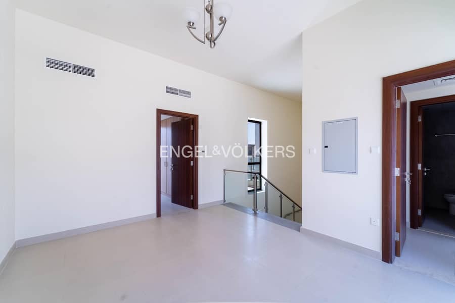 BRAND NEW | Spacious | Unfurnished | Vacant - Image 10