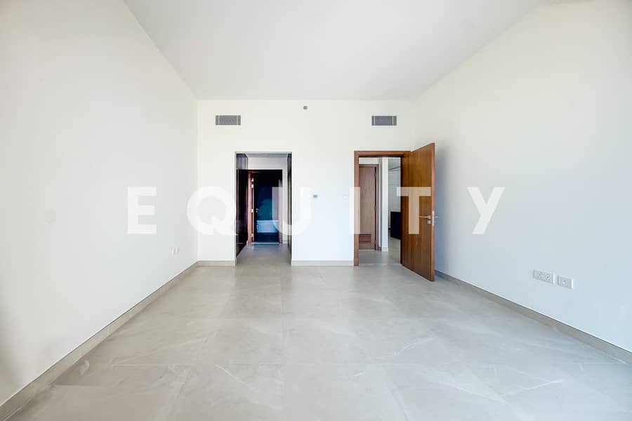 Downtown View | Spacious | Available Now