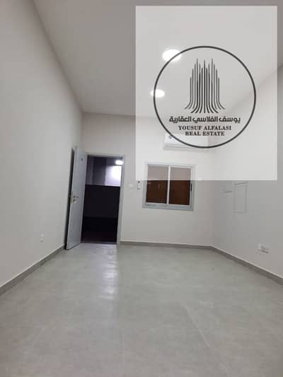 Studio for Rent in Al Jurf, Ajman - WhatsApp Image 2025-09-27 at 3.38. 32 PM. jpeg Studio for Rent in Al Jurf, Ajman - WhatsApp Image 2025-09-27 at 3.38. 32 PM. jpeg