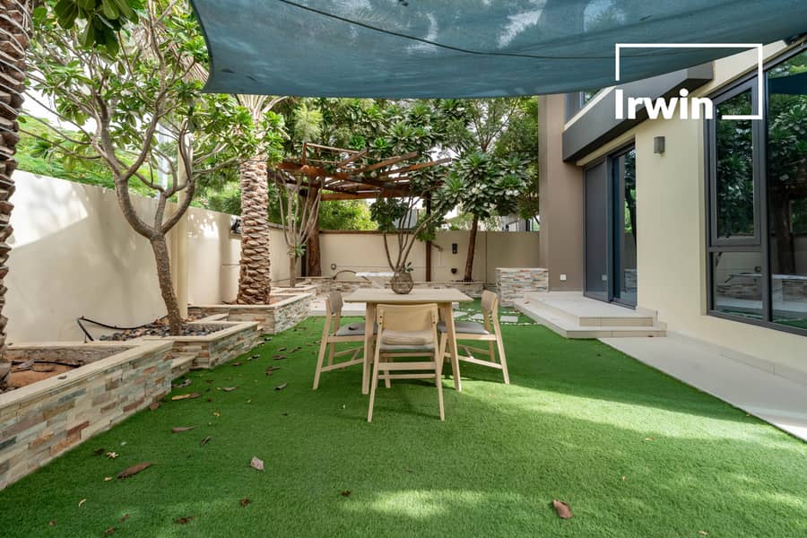 Upgraded | Vacant | UnFunrished - Image 10