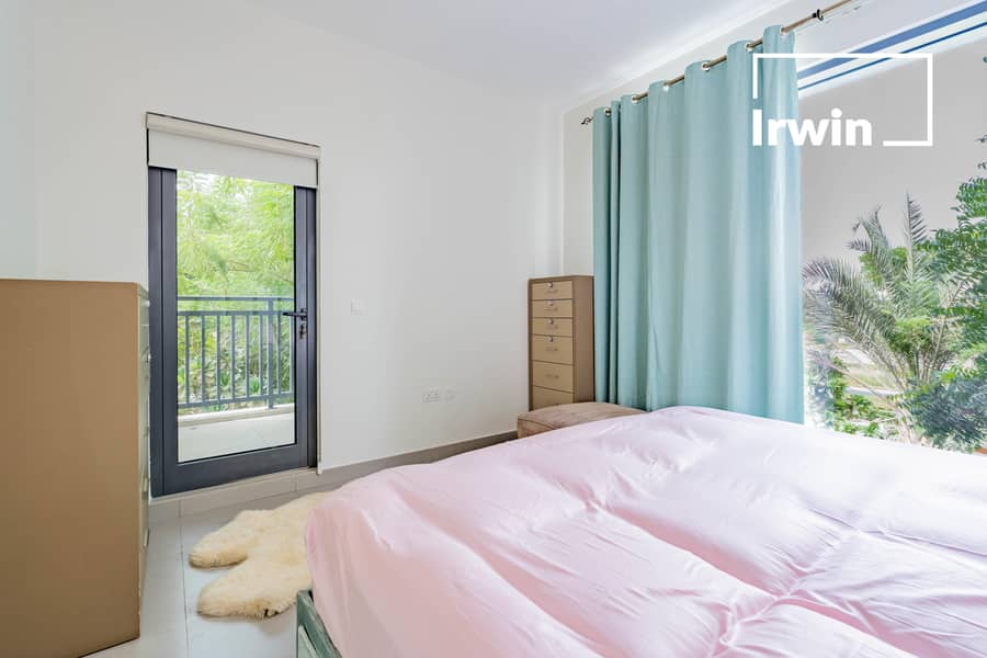 Upgraded | Vacant | UnFunrished - Image 26