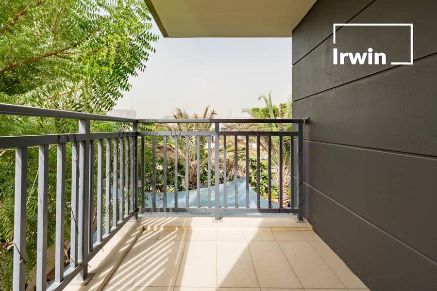 Upgraded | Vacant | UnFunrished - Image 27