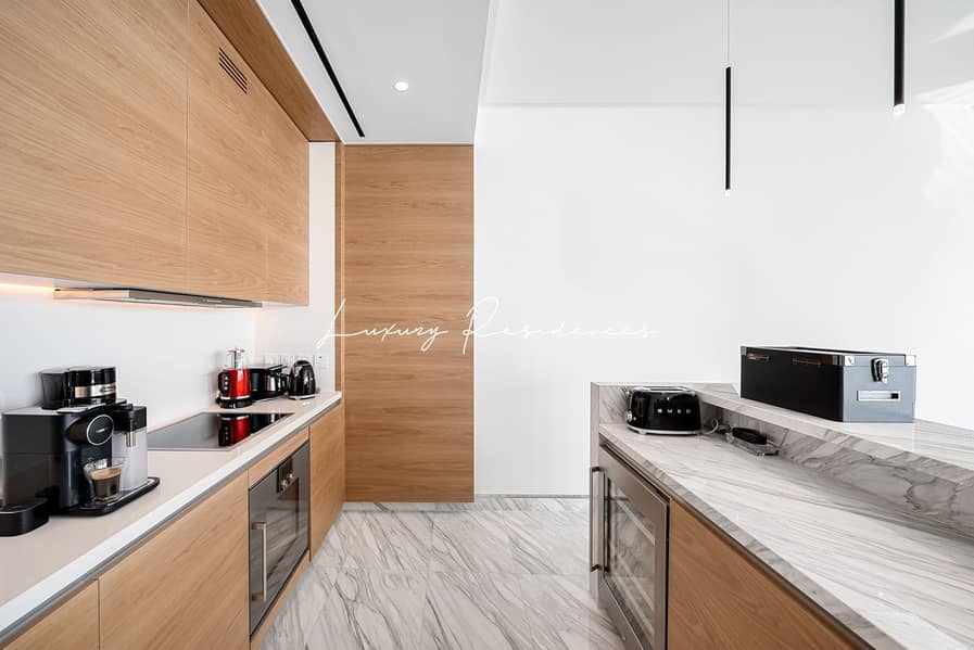 Sea View or Skyline Vistas Now You Can Have Both! - Image 11