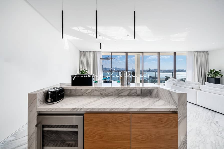 Sea View or Skyline Vistas Now You Can Have Both! - Image 13