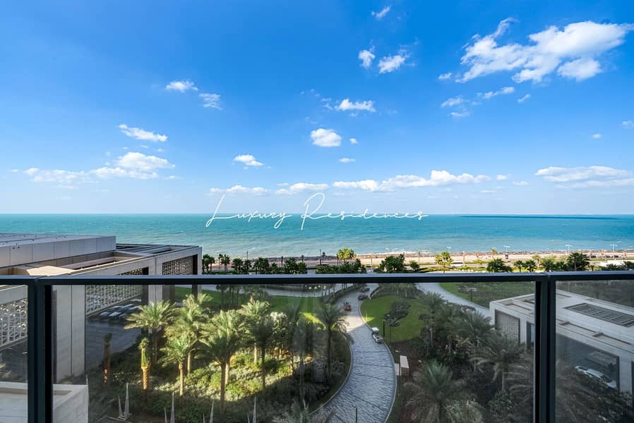 Sea View or Skyline Vistas Now You Can Have Both! - Image 21