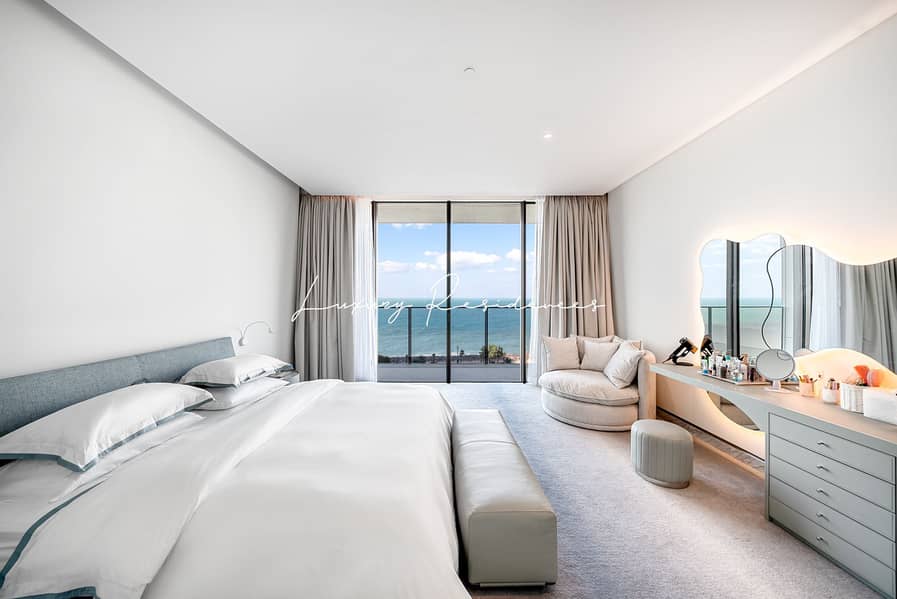 Sea View or Skyline Vistas Now You Can Have Both! - Image 22