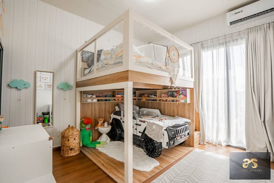 Single Row | Fully Upgraded | Massive | Vastu - Image 10