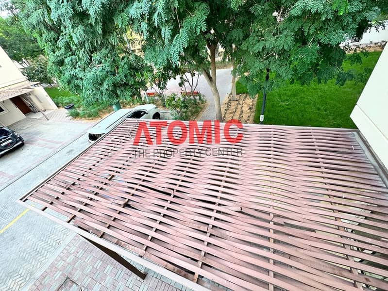 Corner | Vastu | Mint Condition