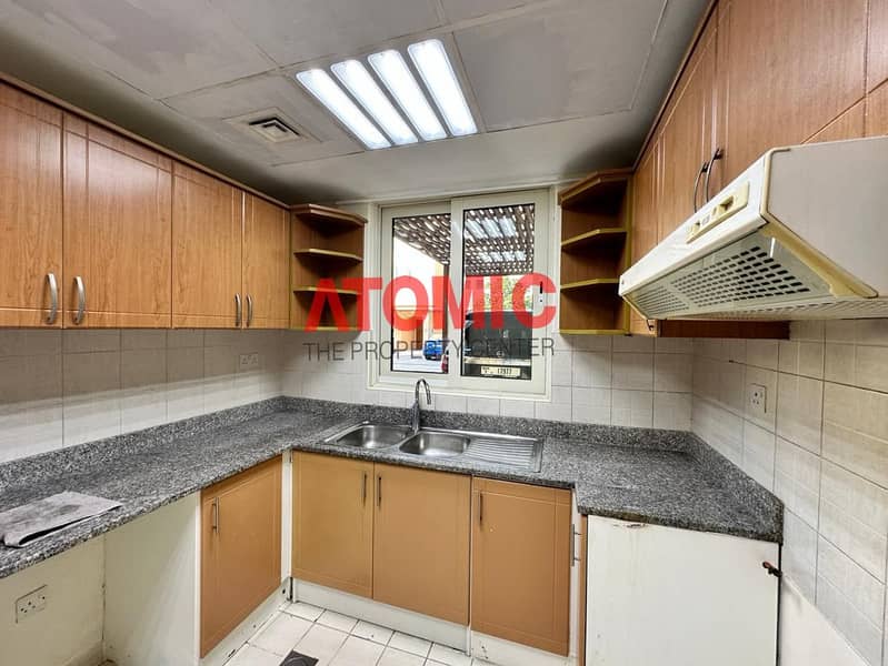 Corner | Vastu | Mint Condition - Image 7