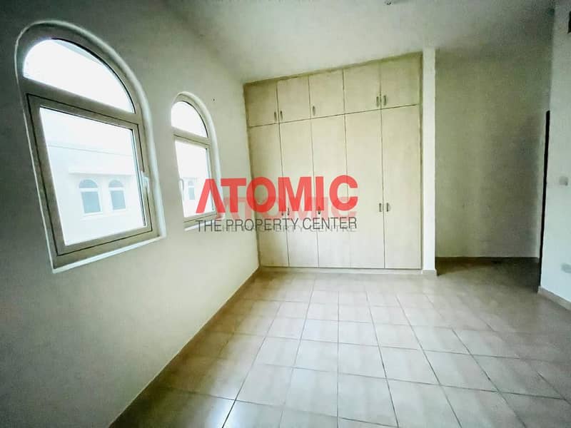 Corner | Vastu | Mint Condition - Image 16