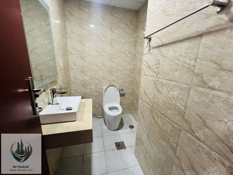 Spacious 1bhk with balcony available for rent in Arjan - Image 11