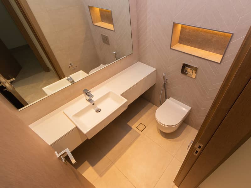 1 of 6 Exclusive Lagoon Townhouse / Ultra Luxury - Image 24